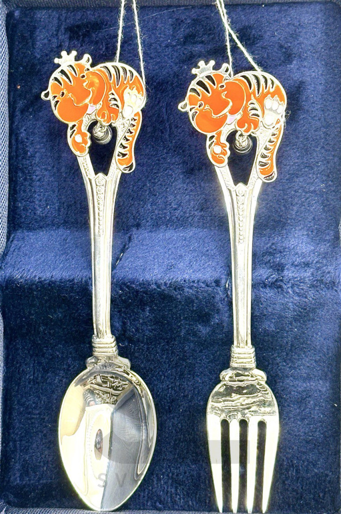 Срібний дитячий набір ложка та виделка “Тигреня”